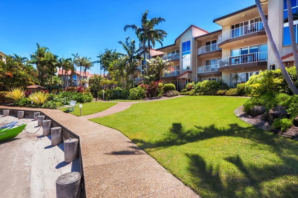 Bayview Waters Apartments Gold Coast Exterior photo